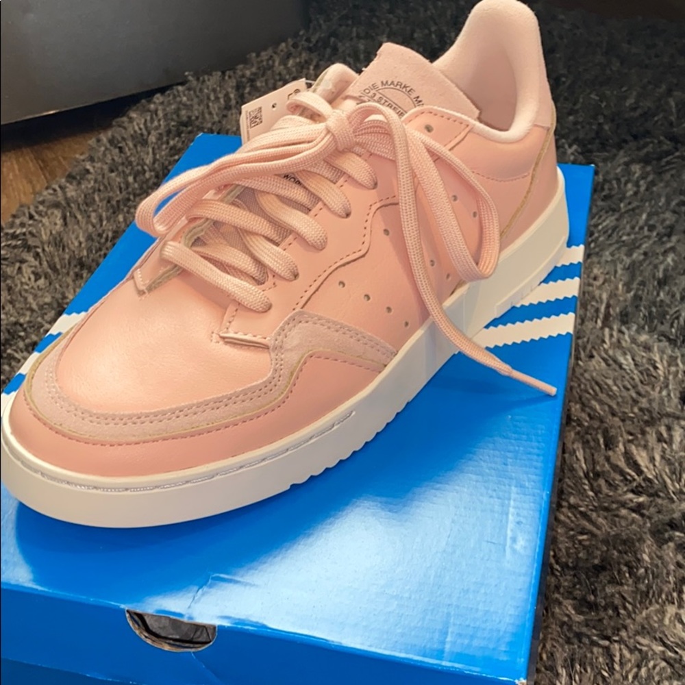 Adidas Originals Supercourt shoes